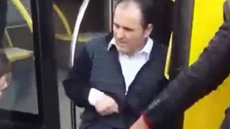 Otobüs şoförüne bıçaklı saldırı