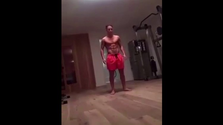 Emre Mor'un vücudu görenleri şaşırttı