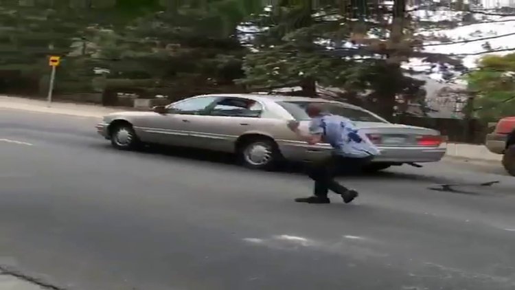 Kaykaycının mucize kurtuluşu