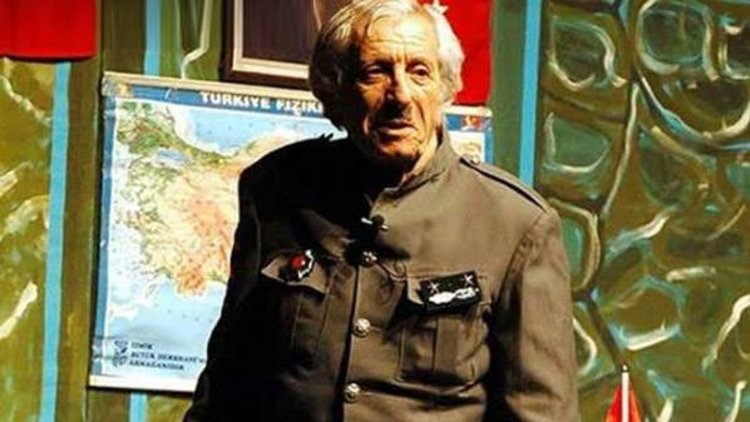 Nejat Uygur polis olmayı böyle anlatmıştı