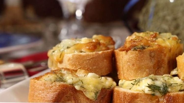 Nursel'in Evi'nden "Peynirli Kanape" tarifi