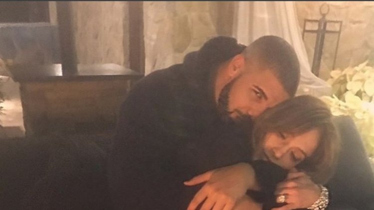 Rihanna çıldırdı