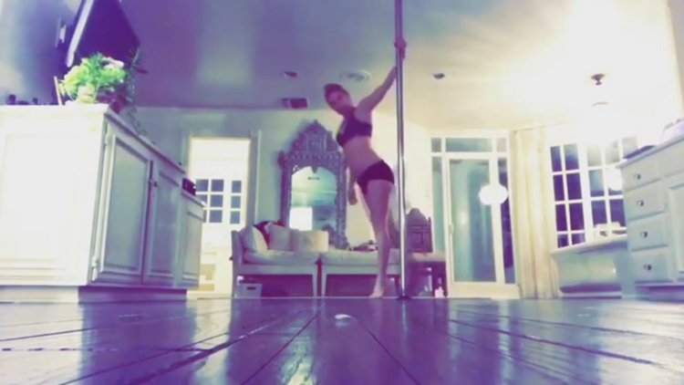 Kate Hudson direk dansı yaptı