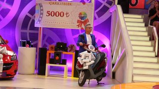 Çarkıfelek’te bugün; Pınar Aydoğdu, Sıddık Yıldız ve Nazlı Hoşel yarışıyor.