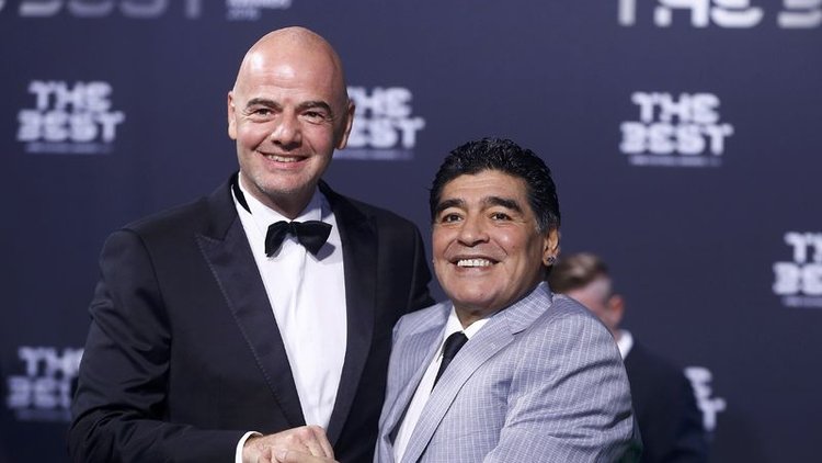 İşte Maradona'nın yeni işi