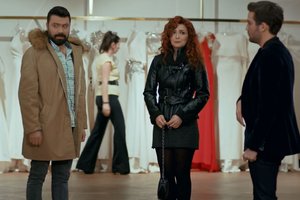 Aslı'dan Cemil'e evlenme teklifi!