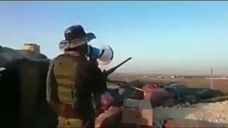 Mehmetçikten El Bab'da espirili anons