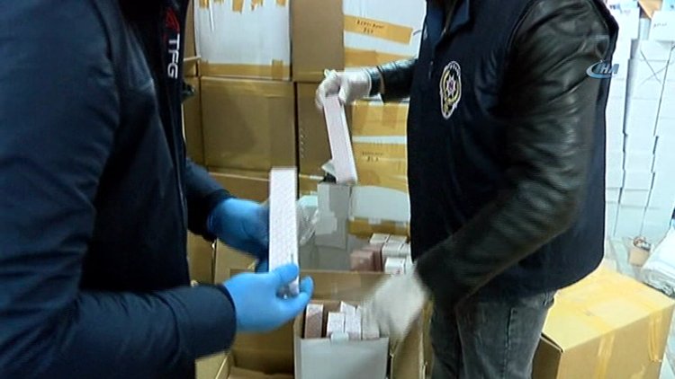 İstanbul'da sahte parfüm operasyonu