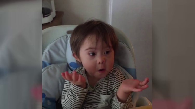 Özgün'ün oğlu Ediz sosyal medyayı salladı