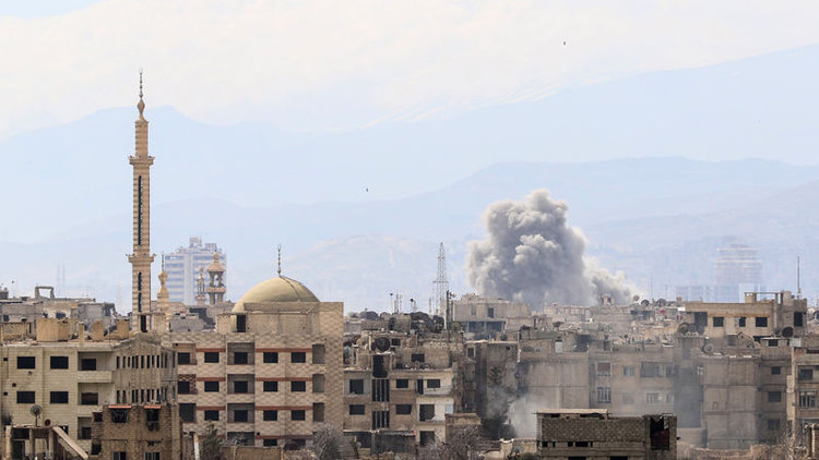 Şam'a 100 hava saldırısı