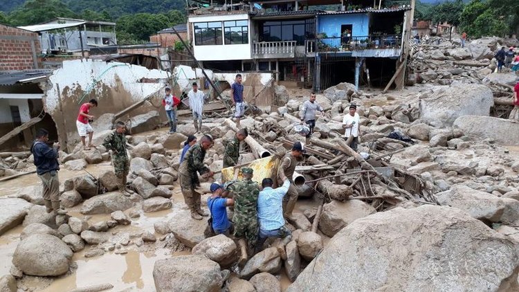 Sel yuttu: 250 ölü