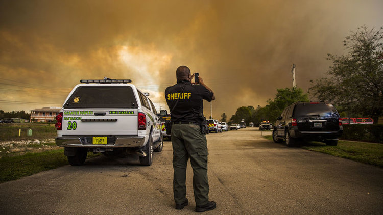 Florida alevlere teslim