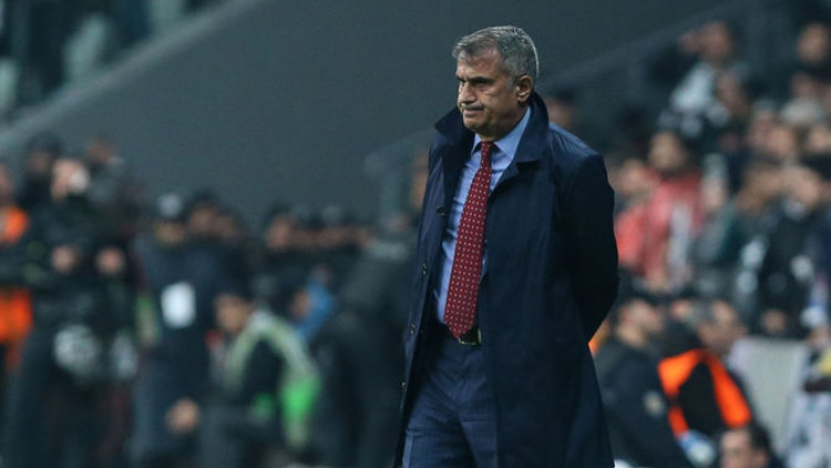 Şenol Güneş: "Başımız dik, alnımız açık"