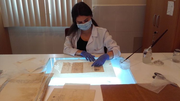 Osmanlı arşivi restore ediliyor