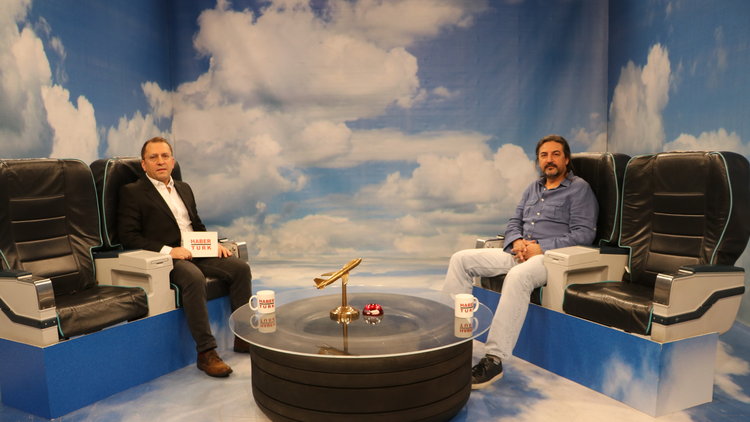 Airport - 7 Mayıs Pazar