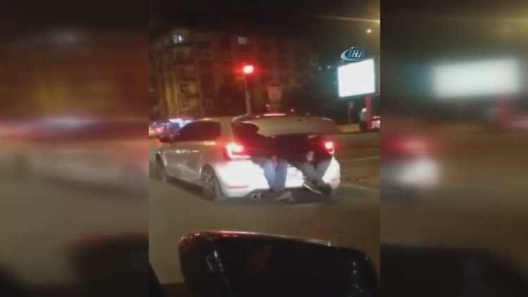 Otomobilde yer kalmayınca bu çözümü buldular!