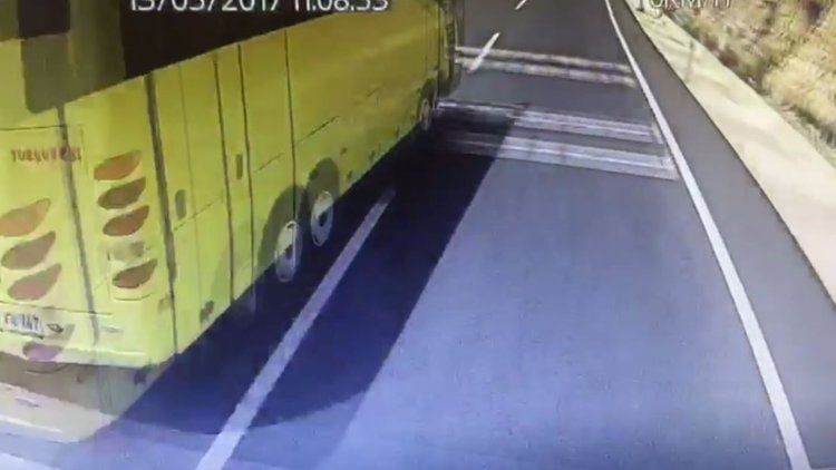 Anneler gününde meydana gelen feci kazanın görüntüleri ortaya çıktı!