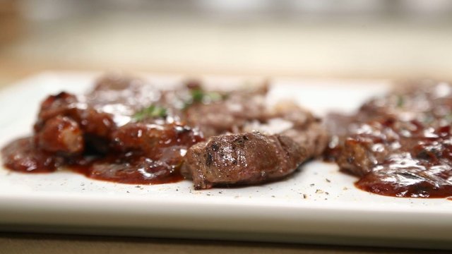 55 saniyede Çedar ve Barbekü Soslu Antrikot