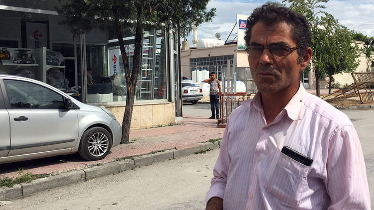 Konya Kan şekeri düştü, tost yerken 39 bin lirası çalındı