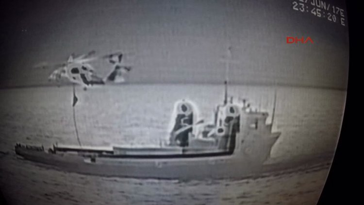 Süveyş Kanalı açıklarında düzenlenen 'Şehit Alper Al' Operasyonu'nun nefes kesen görüntüleri