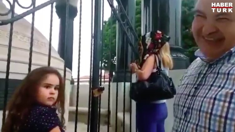 Alman çeşmesini türbe zannedip dua eden kadın