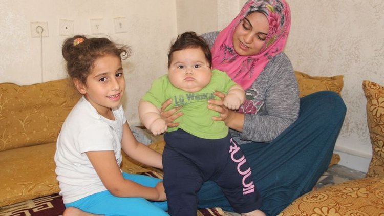 Yakup bebek yardım bekliyor