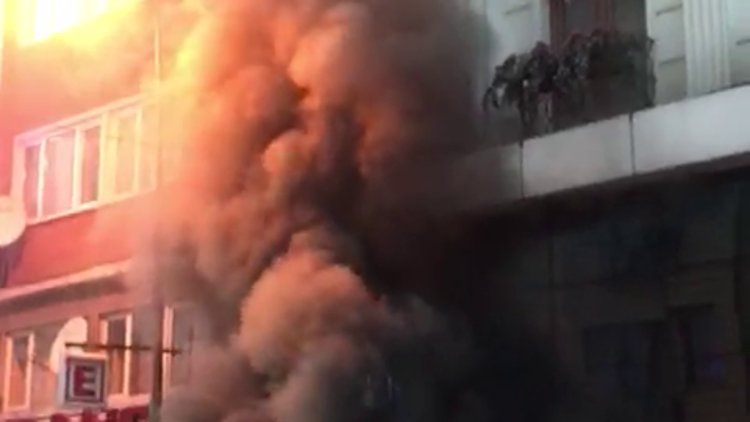 Kumkapı'da otelde yangın: 3 ölü