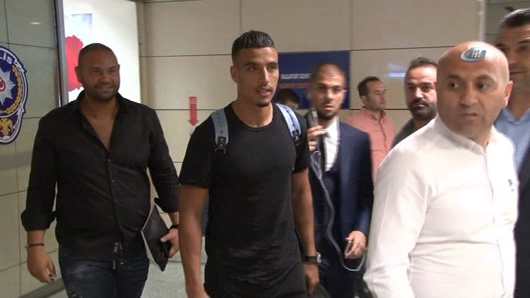 Nabil Dirar İstanbul'a geldi