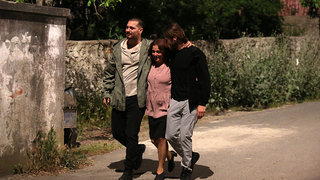 Mert annesine, Sarp da kardeşi Umut'a kavuşuyor...