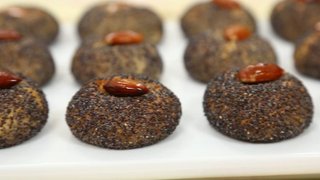 Nursel Ergin mutfaktaki konuğu ile Ramazan'a özel 