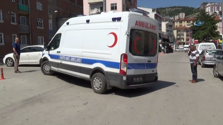 Hasta nakil ambulansında patlama sesi