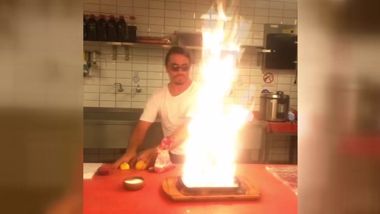 Nusret eti moleküllerine ayırdı!