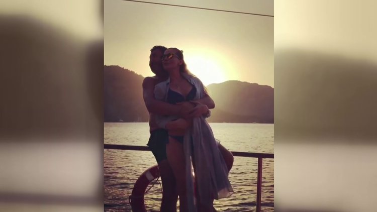 Petek Dinçöz ile eşinden romantik kutlama
