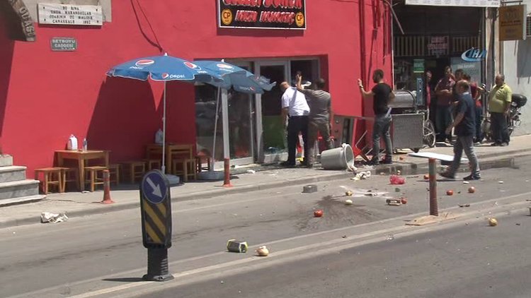 Cinnet getiren esnaf ortalığı birbirine kattı