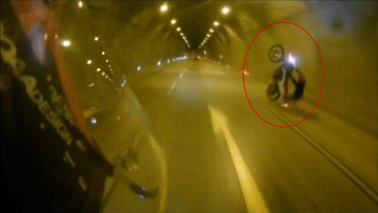 Şov yapayım derken ölümden döndü