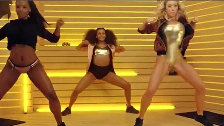 'Aşırı cinselleştirme' yasağı