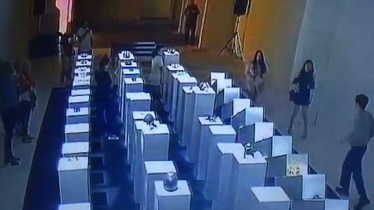 Selfie kazası 200 bin dolara mal oldu