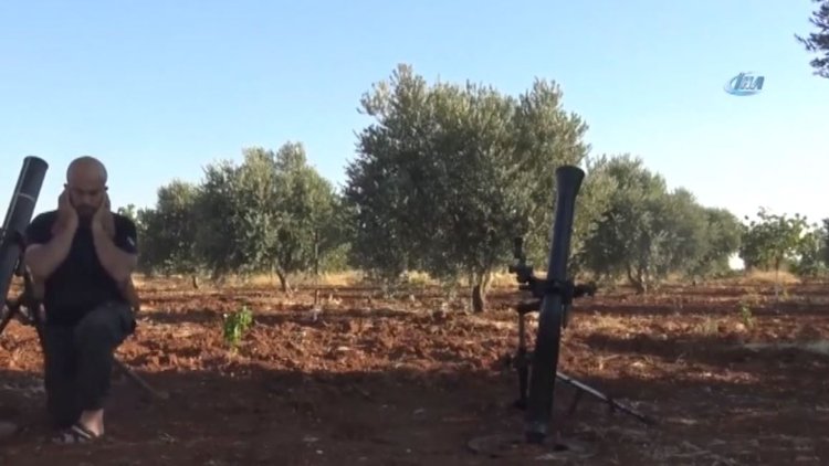 Azez'deki terör örgütü PYD hedefleri bombalanıyor