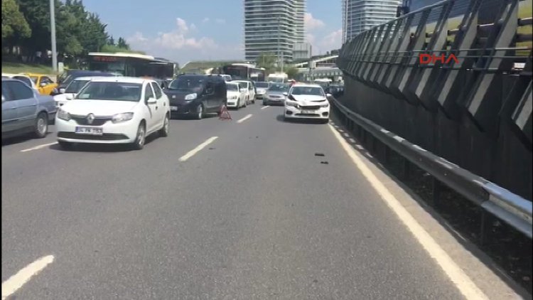 Zincirlikuyu'da kaza! Uzun araç kuyrukları oluştu