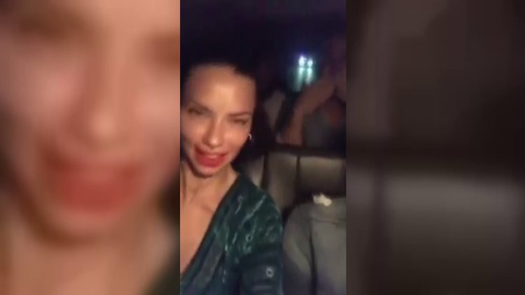 Adriana Lima Gülşen'in 'Dan Dan' şarkısıyla coştu
