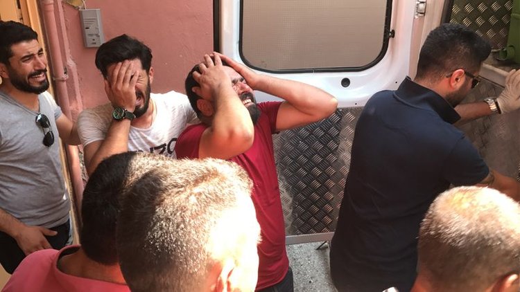 Hesaba itiraz eden askeri öldürdüler