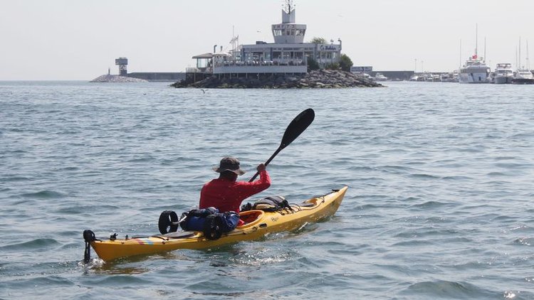 İstanbul Boğazı'nda akıntıya kapıldı