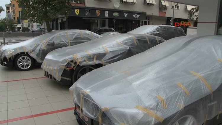 Galericilerin kilimli paspaslı önlemi