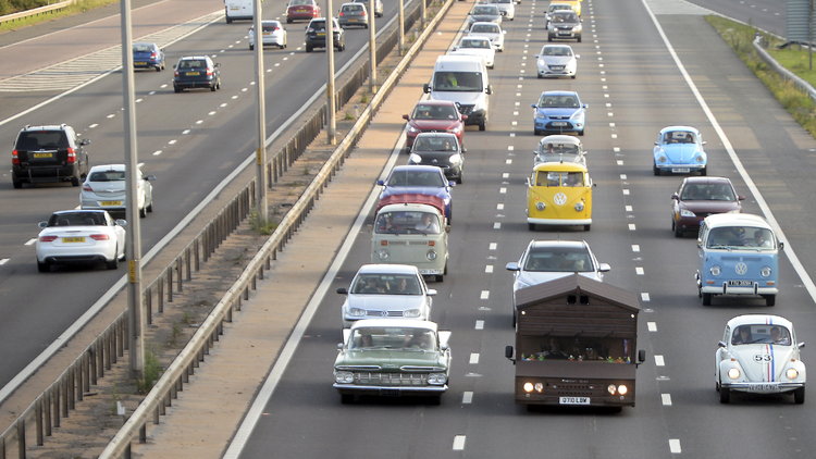 Dünyanın en hızlı barakası yola çıktı!