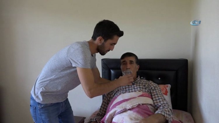 Kardeşleri aynı hastalıktan öldü, ağabey nakil bekliyor