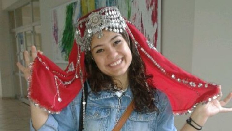 Aybüke öğretmene özel klip