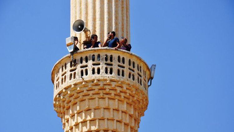 Bayram boyunca minareye çıktılar! Nedeni ise...