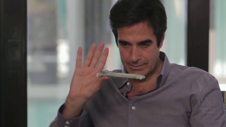 David Copperfield gösterinin hilesini anlattı
