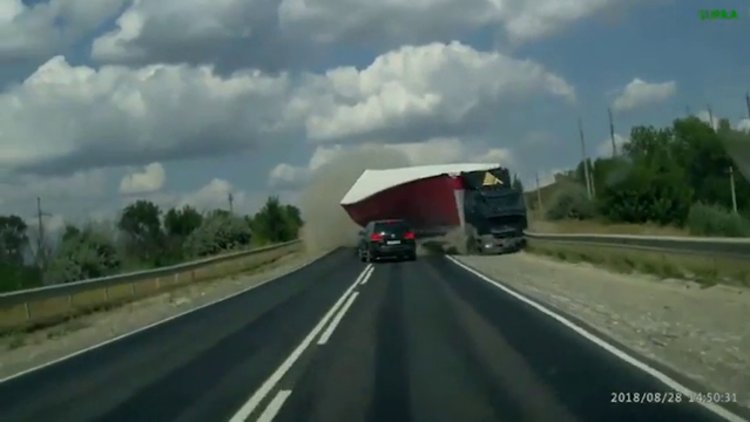 Kaza yapmaktan kaçamadı