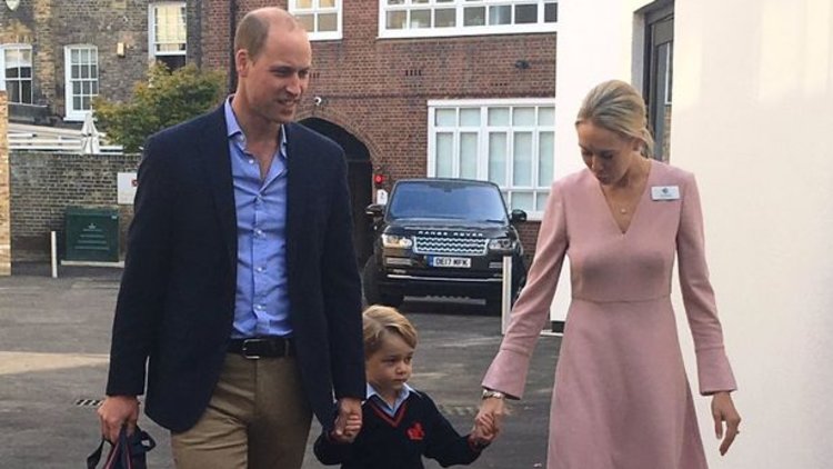 Prens George okula başladı
